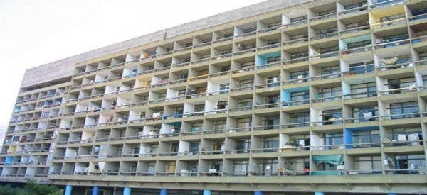 «Παιχνίδια» με τη σίτιση 1.100 φοιτητών στο ΕΜΠ παίζει το υπουργείο Παιδείας